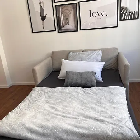 Sevenhills Familien-apartment Fuer Bis Zu 5 Gaeste 6 Min Zum Bahnhof דירה