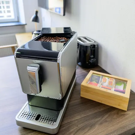 Sevenhills Familien-apartment Fuer Bis Zu 5 Gaeste 6 Min Zum Bahnhof דירה *